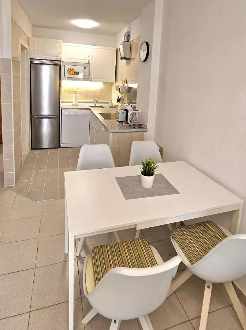 Apartamento Аппартаметы Seguro De Sol Playa de la Arena Puerto de Santiago